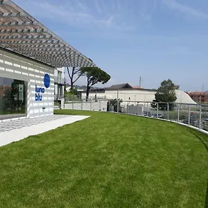 Luna Blu Zajazd La Spezia